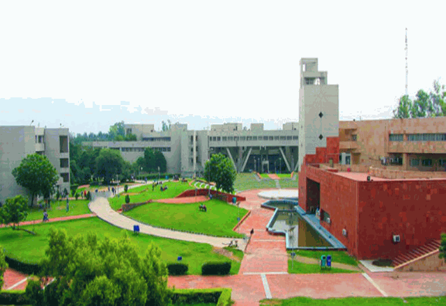 Delhi Technological University